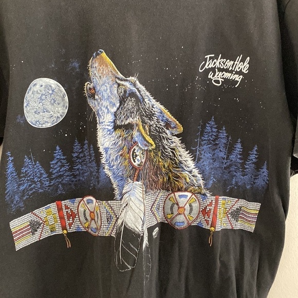 Vintage Jackson Hole Wyoming howling coyote black tee - Picture 2 of 5